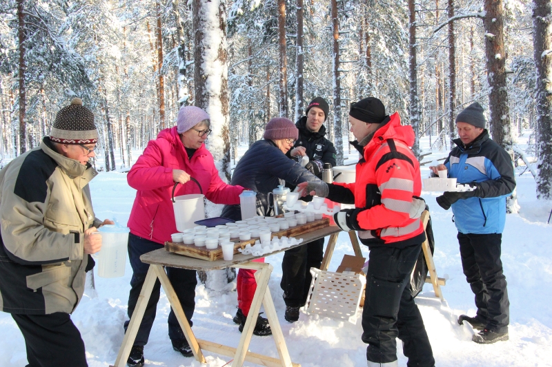 Klikkaamalla seuraava kuva