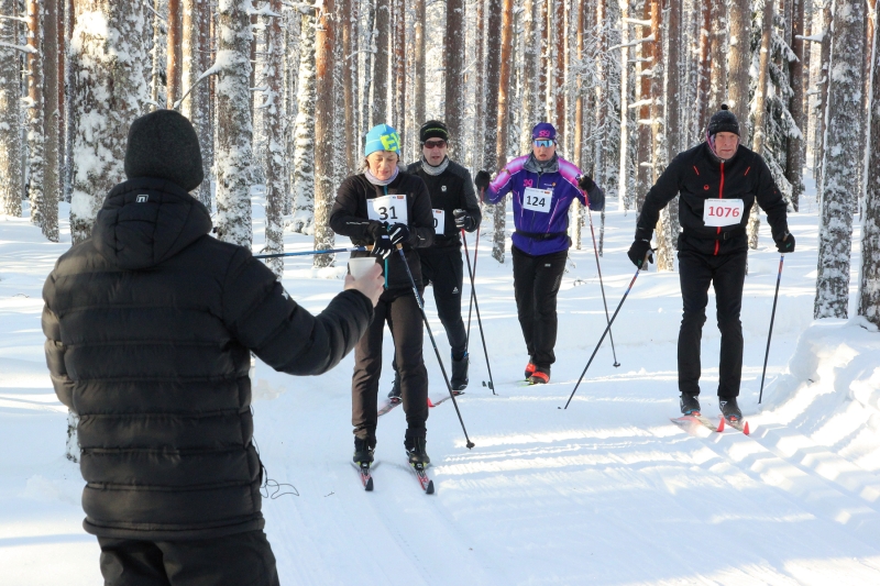 Klikkaamalla seuraava kuva