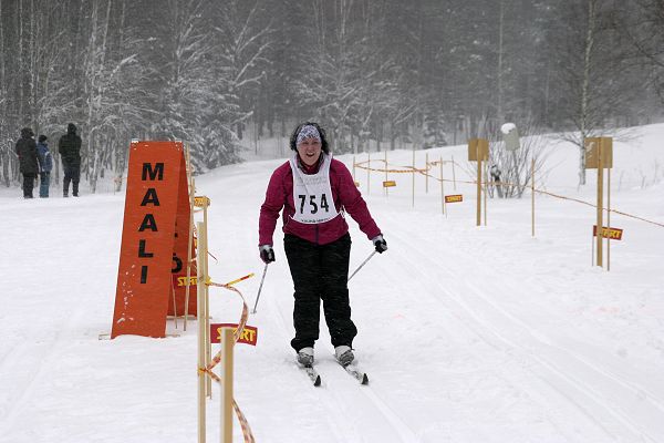 Klikkaamalla seuraava kuva