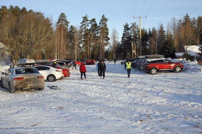 Klikkaamalla seuraava kuva