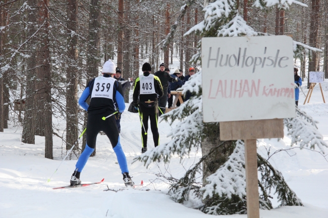 Klikkaamalla seuraava kuva