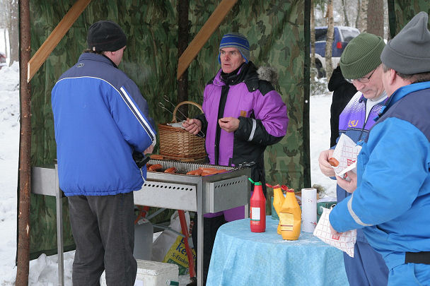 Klikkaamalla seuraava kuva