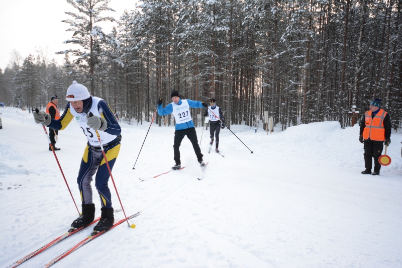 Klikkaamalla seuraava kuva