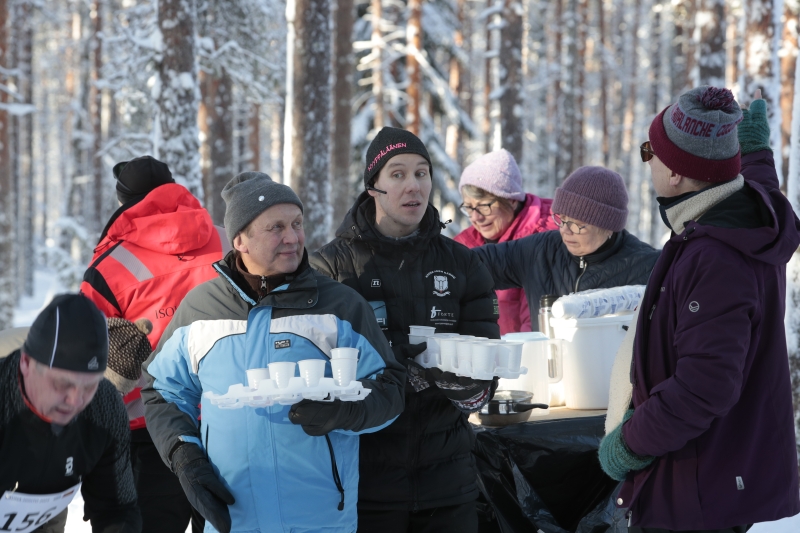 Klikkaamalla seuraava kuva